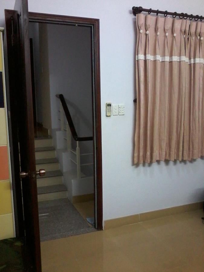 Drop By Saigon Guesthouse ホーチミン市 エクステリア 写真